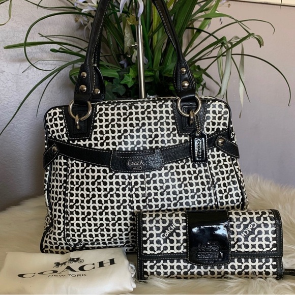 RARE Coach Vintage Penelope Op Art Satchel /
ShoulderBag and Wallet 2 pc Set - Picture 1 of 13